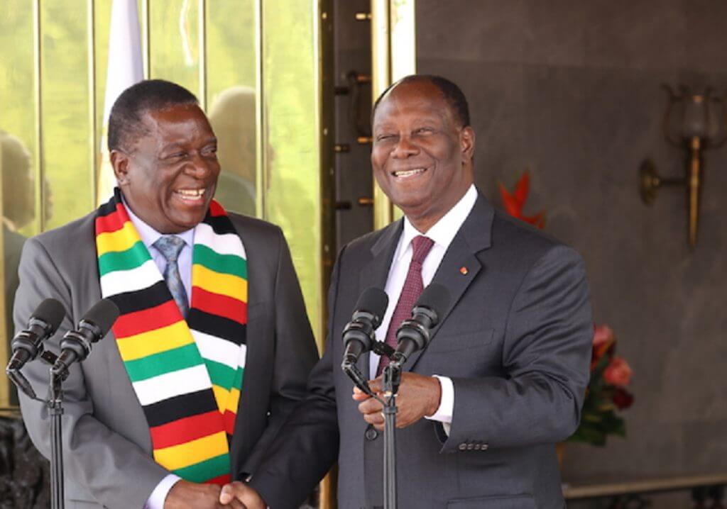 Le président zimbabwéen se dit « surpris du degré de développement » de