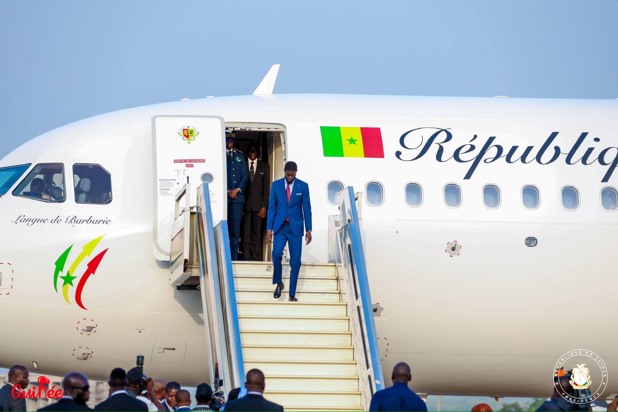 Dakar / Le Airbus ACJ320neo de Diomaye -Nouvelle norme dans le domaine ...