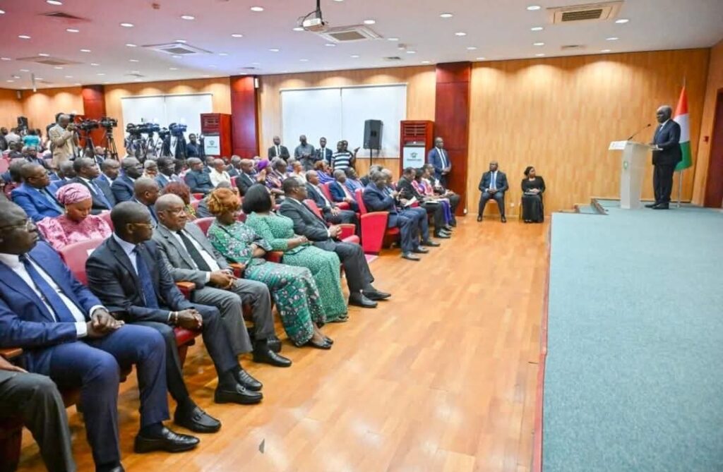 Cote d’Ivoire : Des partis politiques prudents après la sortie du Pm Mambé