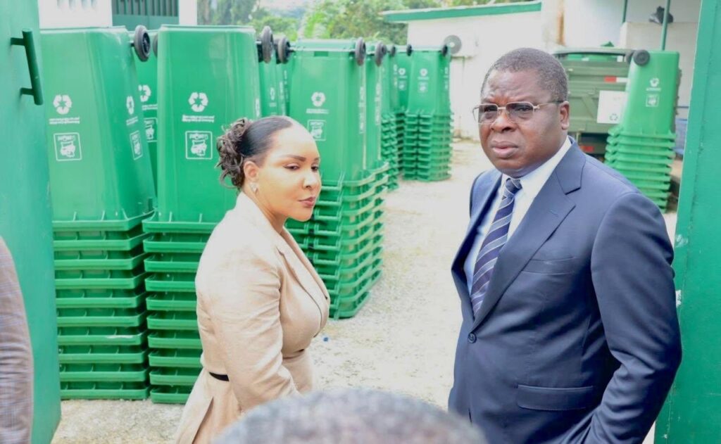 Ordures à Abidjan: malgré 163 milliards FCFA mobilisés et les promesses, la capitale économique croule sous les déchets