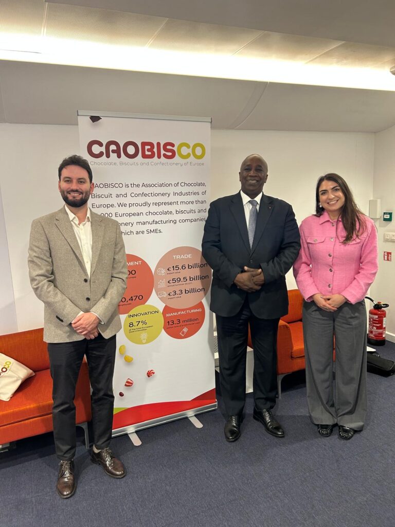 Dialogue direct entre l’Association européenne des industries du chocolat, du biscuit et de la confiserie (CAOBISCO) et le Collège des producteurs de l’ICCO