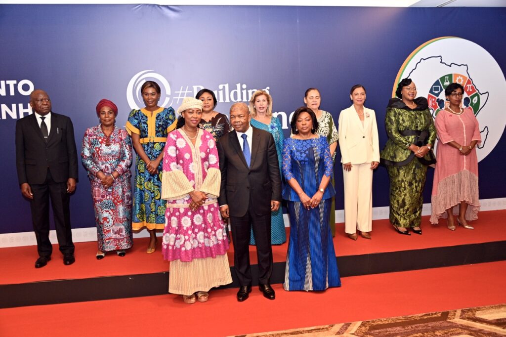 Organisation des Premières Dames d’Afrique: La Première Dame Dominique Ouattara plaide pour une organisation forte et influente