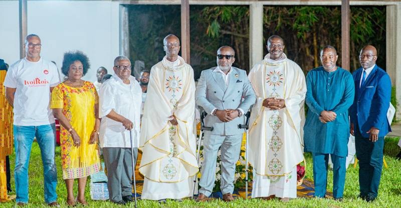 Jubilé au CERAP-Inades : les pères jésuites Serge Lorougnon et Martin Claude Domfack célèbrent 30 ans de vie religieuse et 20 ans de sacerdoce