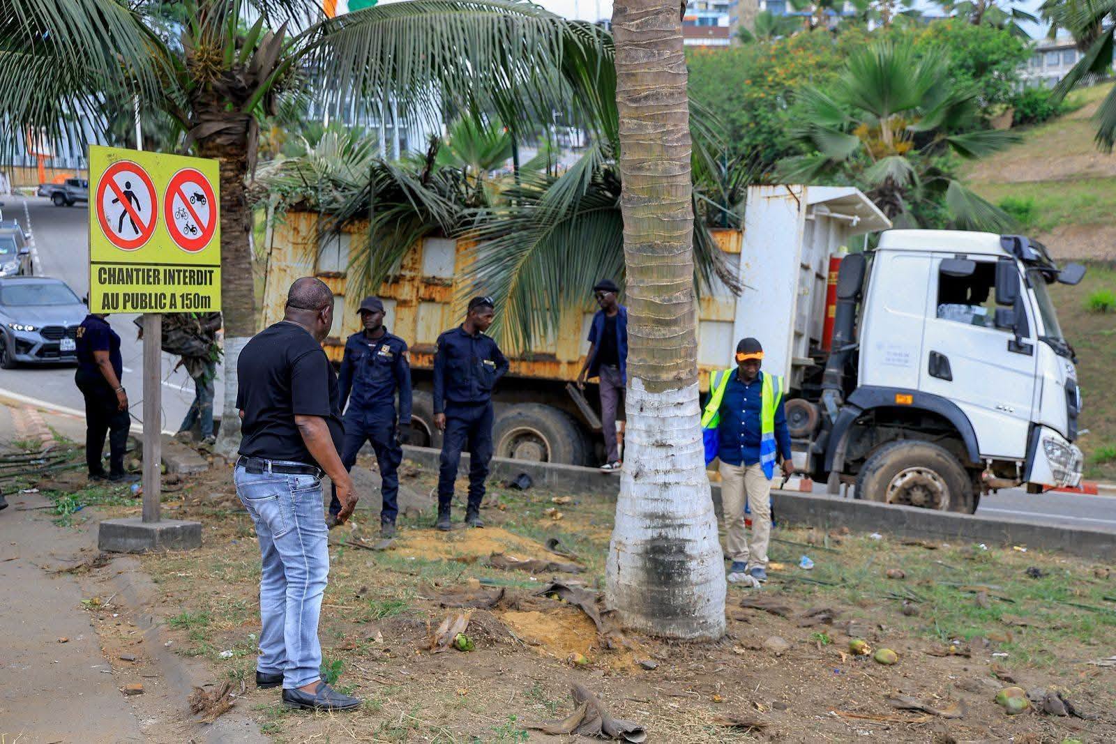 Abidjan : Bacongo poursuit les opérations de salubrité sous les ponts et échangeurs