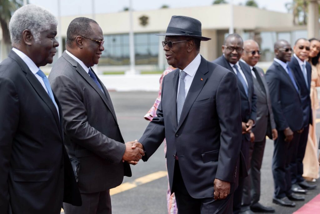 Côte d’Ivoire: Ouattara en Suisse avant un tête-à-tête avec Macron à Paris