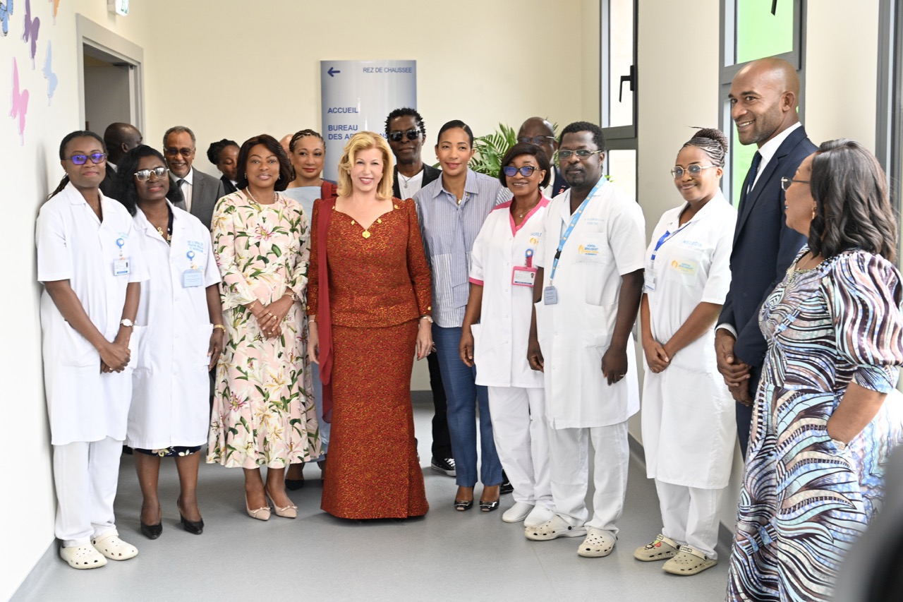 Côte d’Ivoire: Dominique Ouattara inaugure un pôle de cardiologie pédiatrique à Bingerville