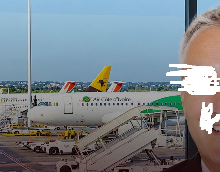 Aéroport d’Abidjan: un pilote suisse interpellé avec près de 2 millions de dollars non déclarés